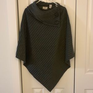 Women’s fleece cape, one size, charcoal gray
